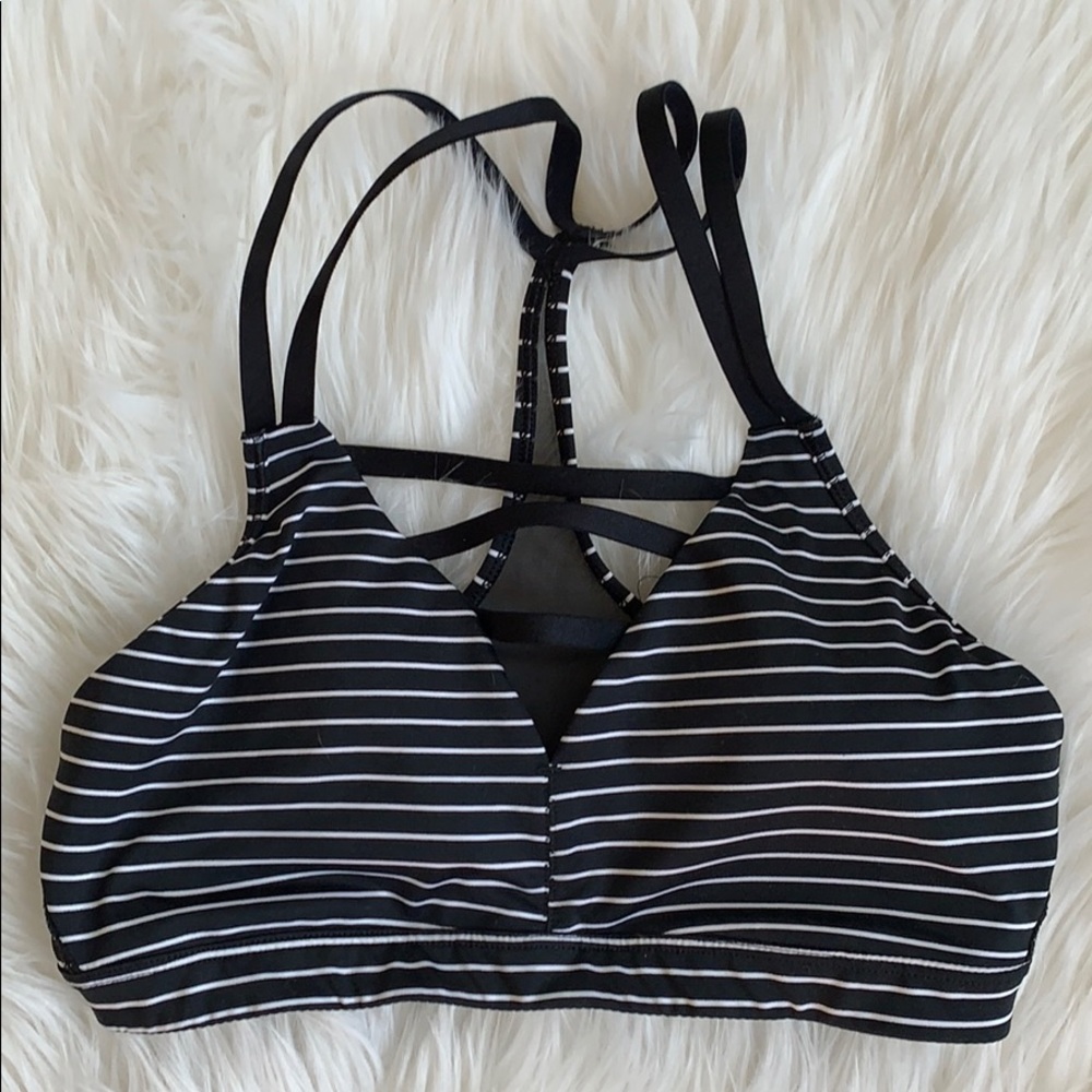 Victoria Sport black white striped sports bra M